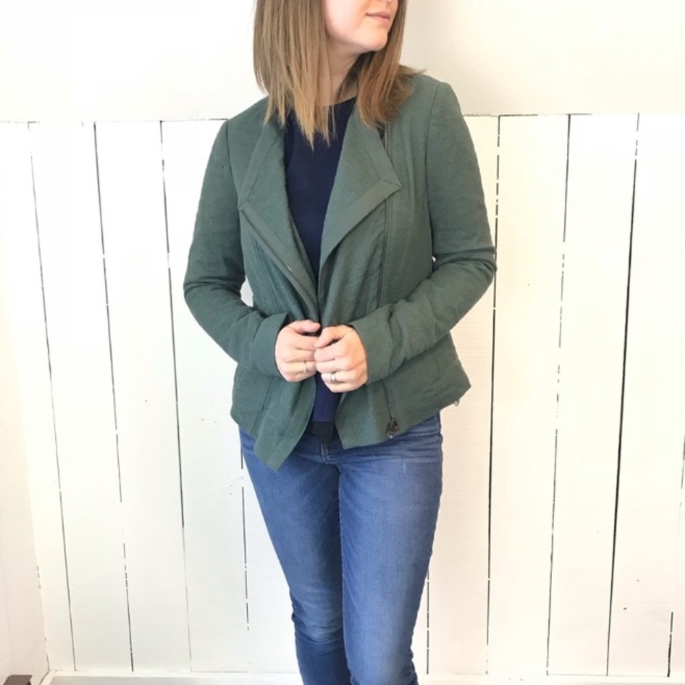 •Vince frise asymmetrical textured jacket NWT• Size S - Picture 9 of 9